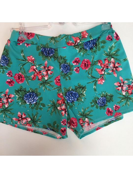 Short  verde com flores 