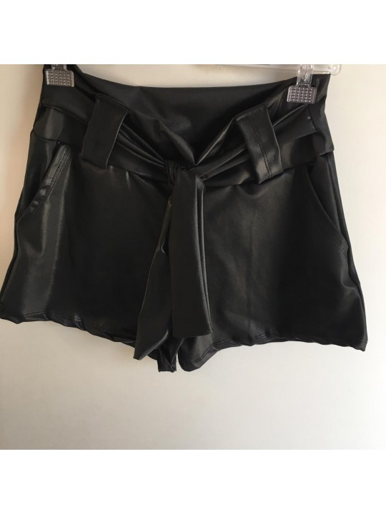 Short clochard preto   