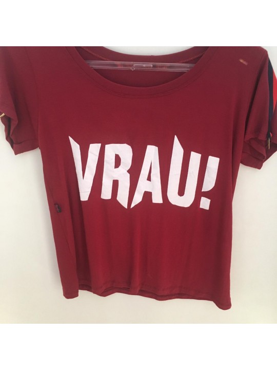 T-Shirt vinho  