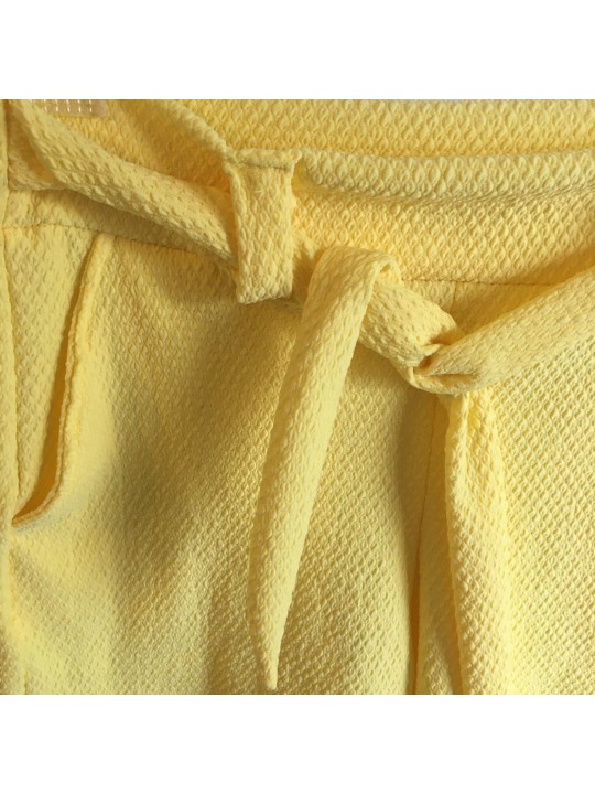 Short clochard amarelo  