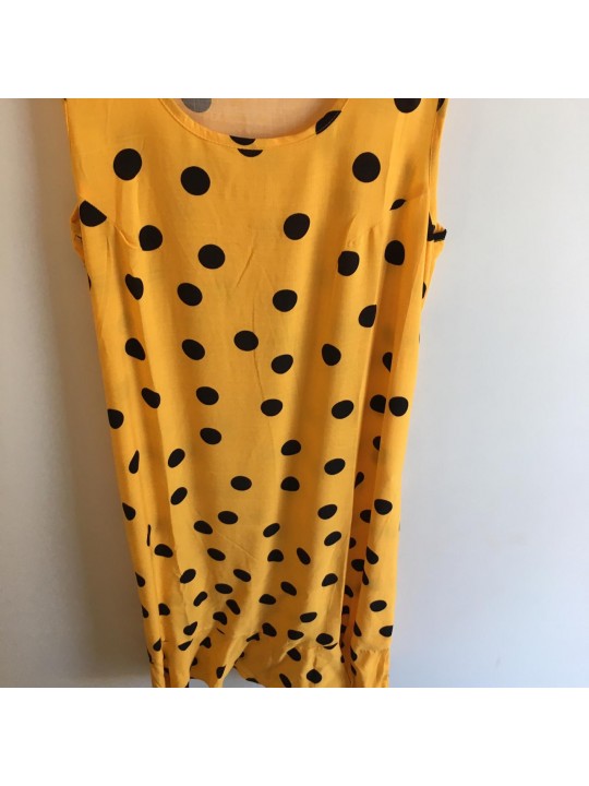 Vestido amarelo com bolinhas   