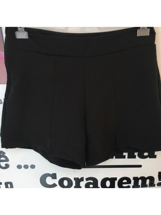 SHORT PRETO  TAMANHO M