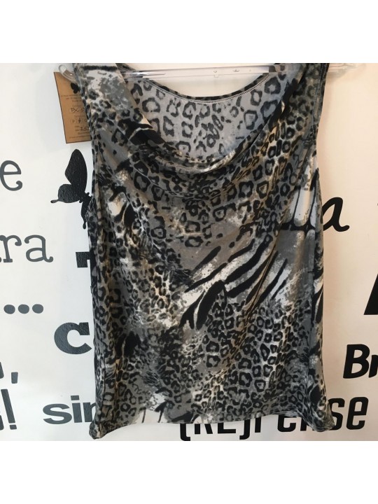 BLUSA  ANIMAL PRINT  TAMANHO M