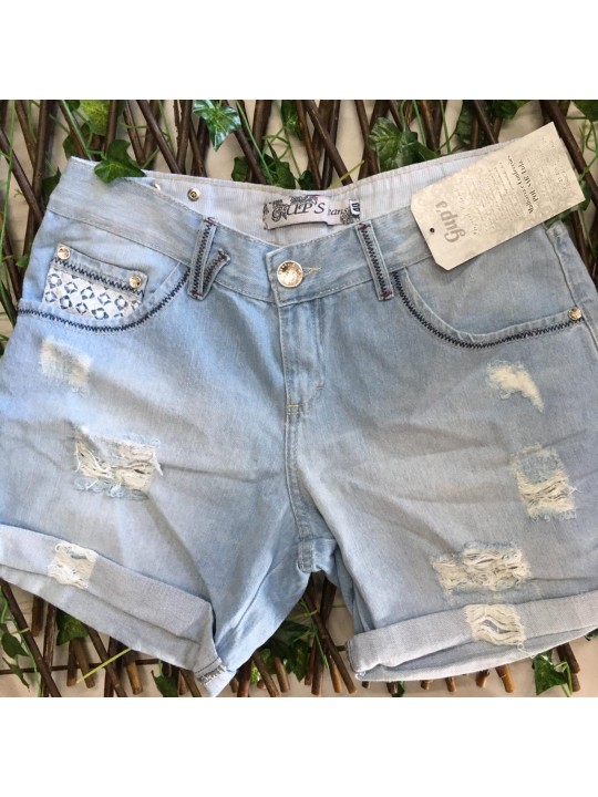 Short Jeans claro Destroyed  Detalhes no Bolso em Bordado  Tamanho 36